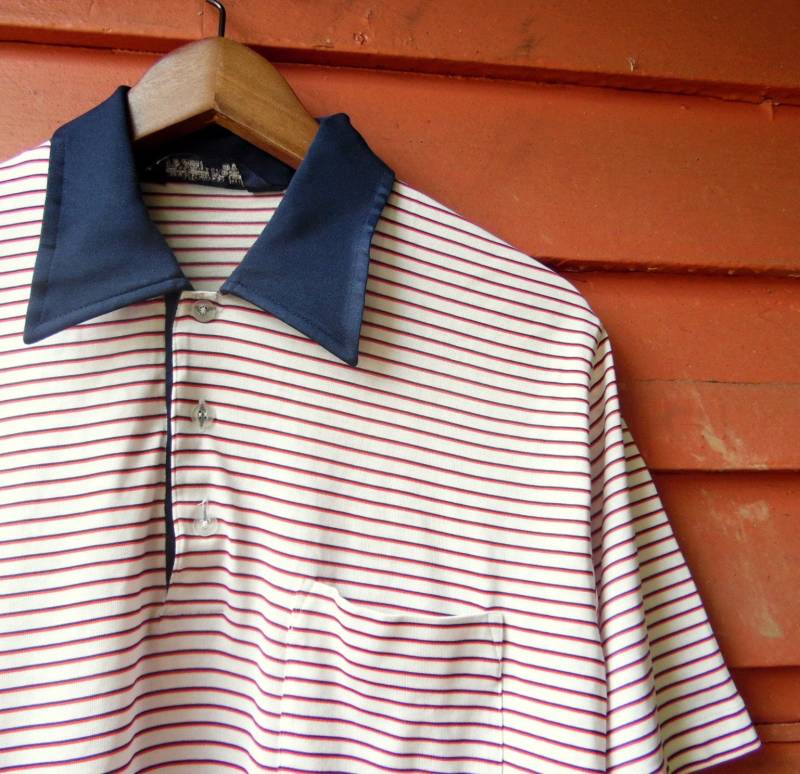 80Er/90Er Jahre Rot Weiß Und Blau Robert Bruce Polo Americana Bootfahren Sommer Mens Casual Grundlegende Arbeit Shirt L von evileyevintage