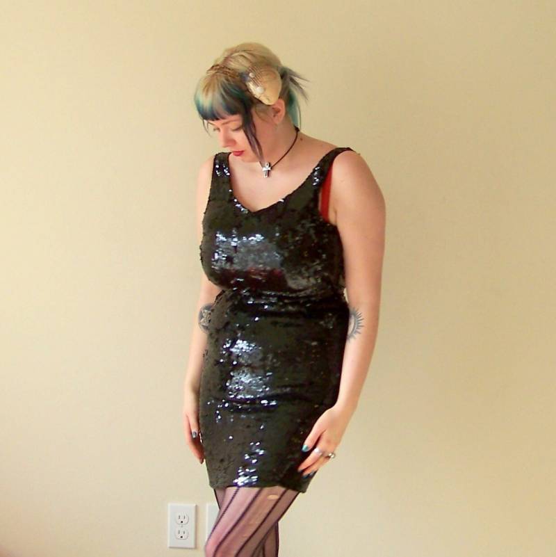 Pailletten Glitzer Schwarz Cocktail Wiggle Kleid Xs/S von evileyevintage