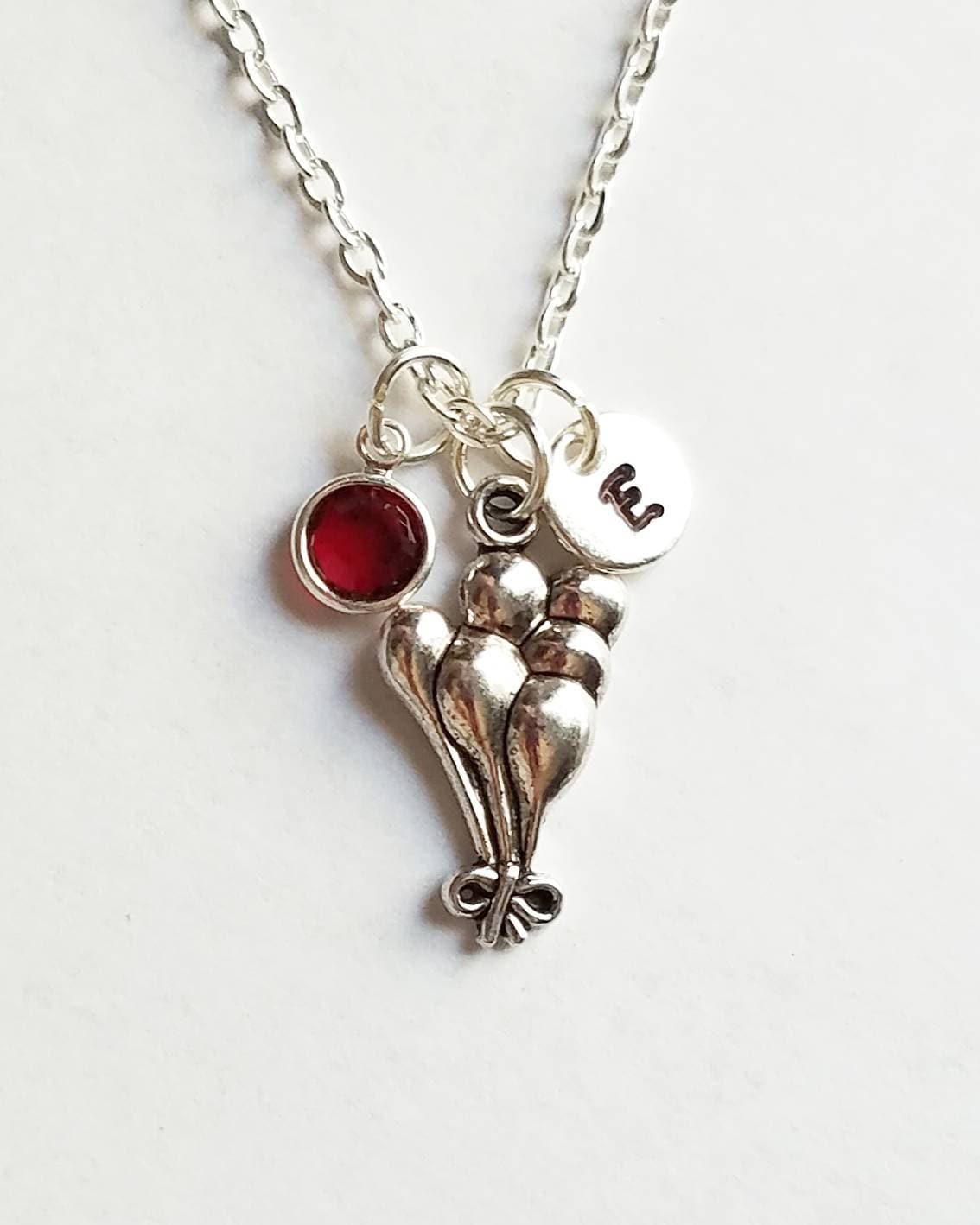 Personalisierte Ballonkette, Up Halskette, Echter Swarovski Kristall, Individuelle Länge, Handgestempelte Initiale, & Away von evilqueenjewelry