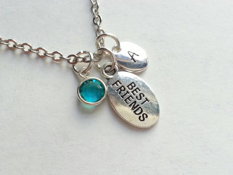 Personalisierte Beste Freund Halskette, Von Hand Gestempelt Initial, Echte Swarovski Birthstone, Benutzerdefinierte Länge von evilqueenjewelry