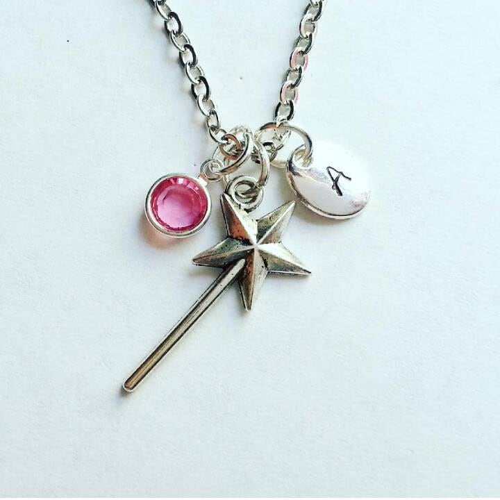 Personalisierte Zauberstab Halskette, Handgestempelte Initiale, Echte Swarovski Kristall Geburtsstein Anhänger, Benutzerdefinierte Länge, Glinda von evilqueenjewelry