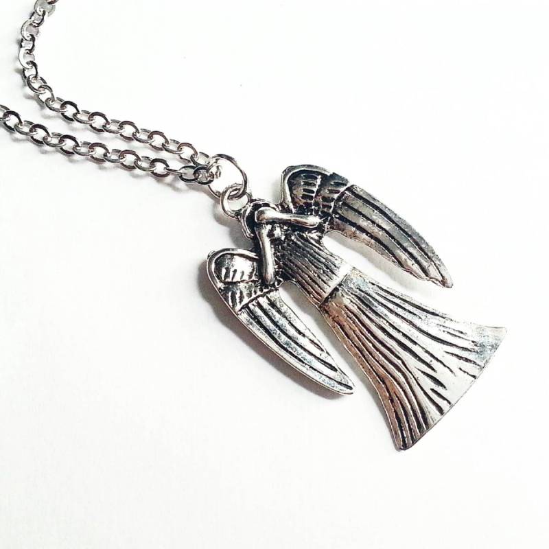 Weinender Engel Halskette, Groß, Nicht Blinken, Antik Silber, Käufer Wahl Der Halskettenlänge, Doctor Who Inspiriert von evilqueenjewelry