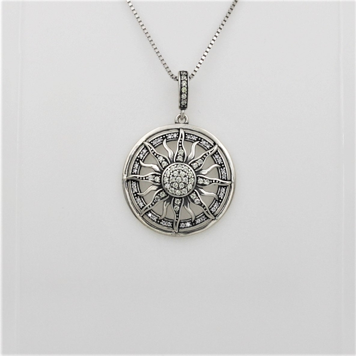 Birthday Gift Silver Sun Pendant With Chain | 925 Sterling Silver, Cubic Zirconia Crystals Free Gift Wrapping von exclusiv242