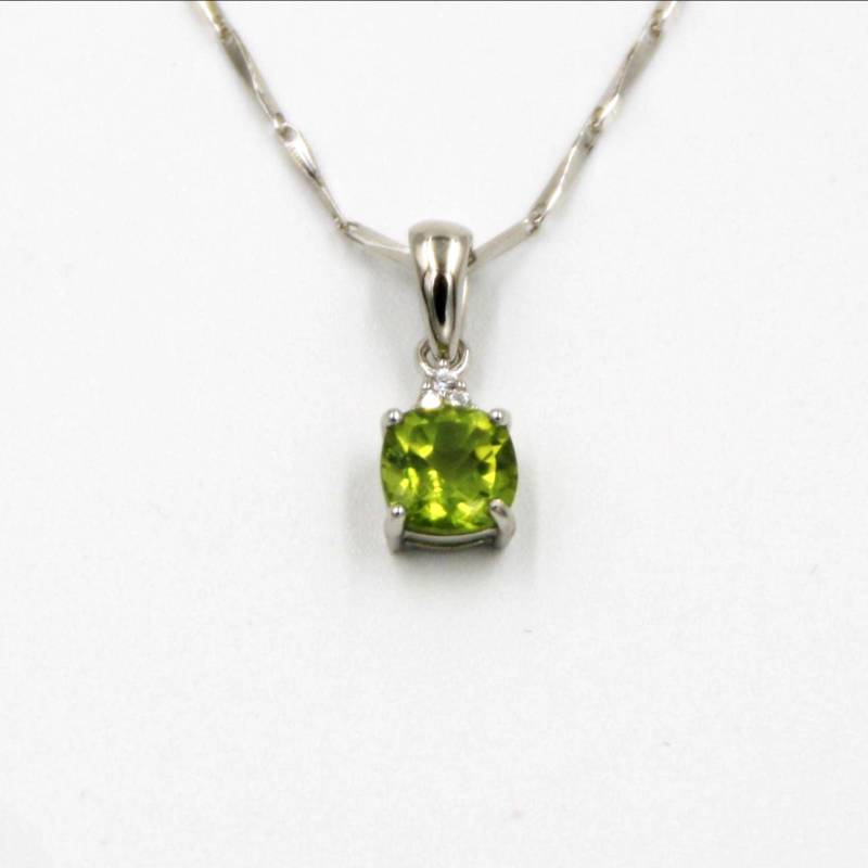 Peridot Olivin Echter Edelstein | Quadratisch Minimalistisch Grün-Gelb Anhänger Mit Kette Silber925 Geschenkverpackung Gratis von exclusiv242