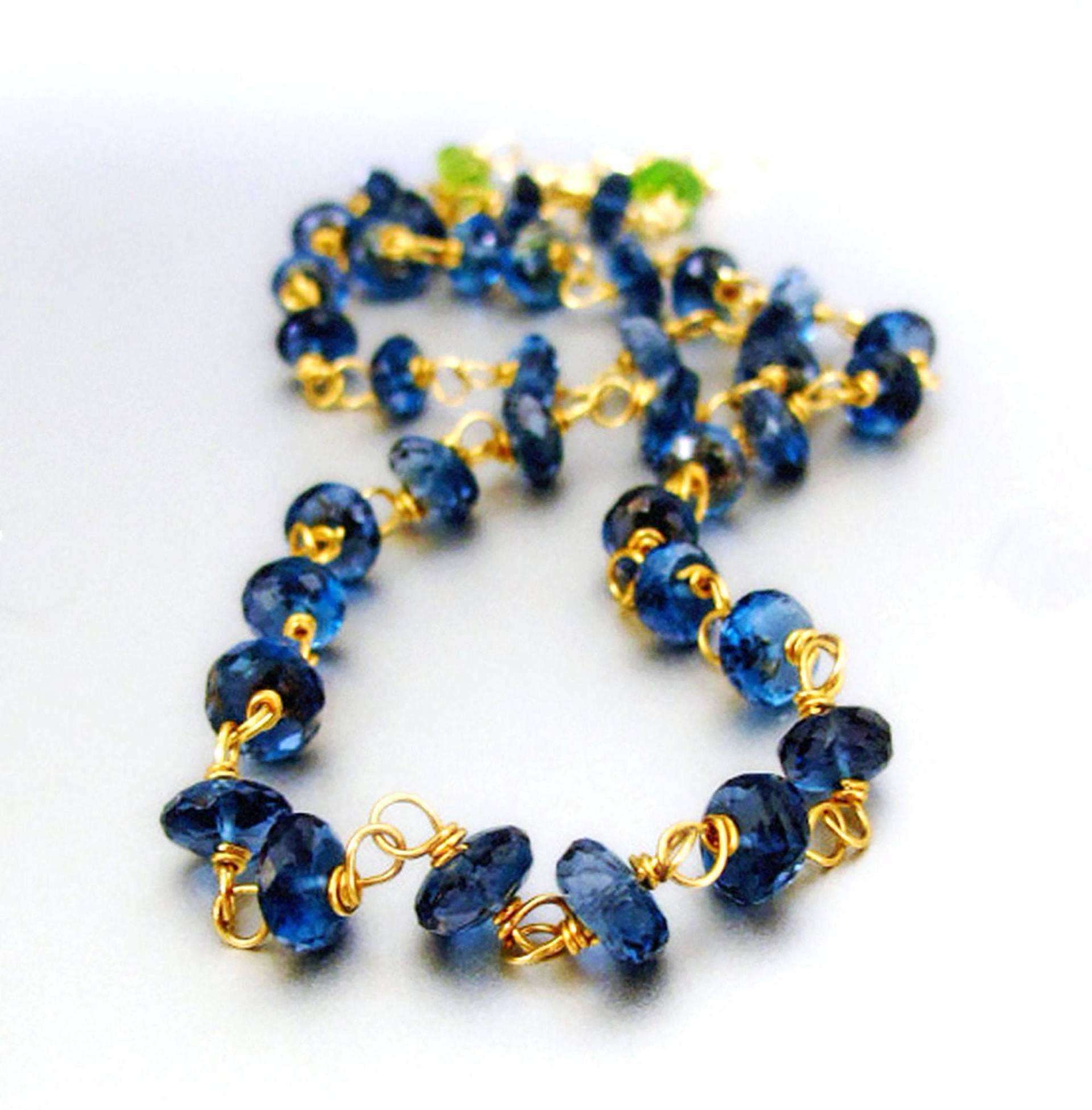 18 K Solid Gold London Blau Topas Halskette, Solide Blaue Halskette 18 K Solid Gold London Blau Topas Halskette, Solide Blaue Halskette von exquiscustomjewelry