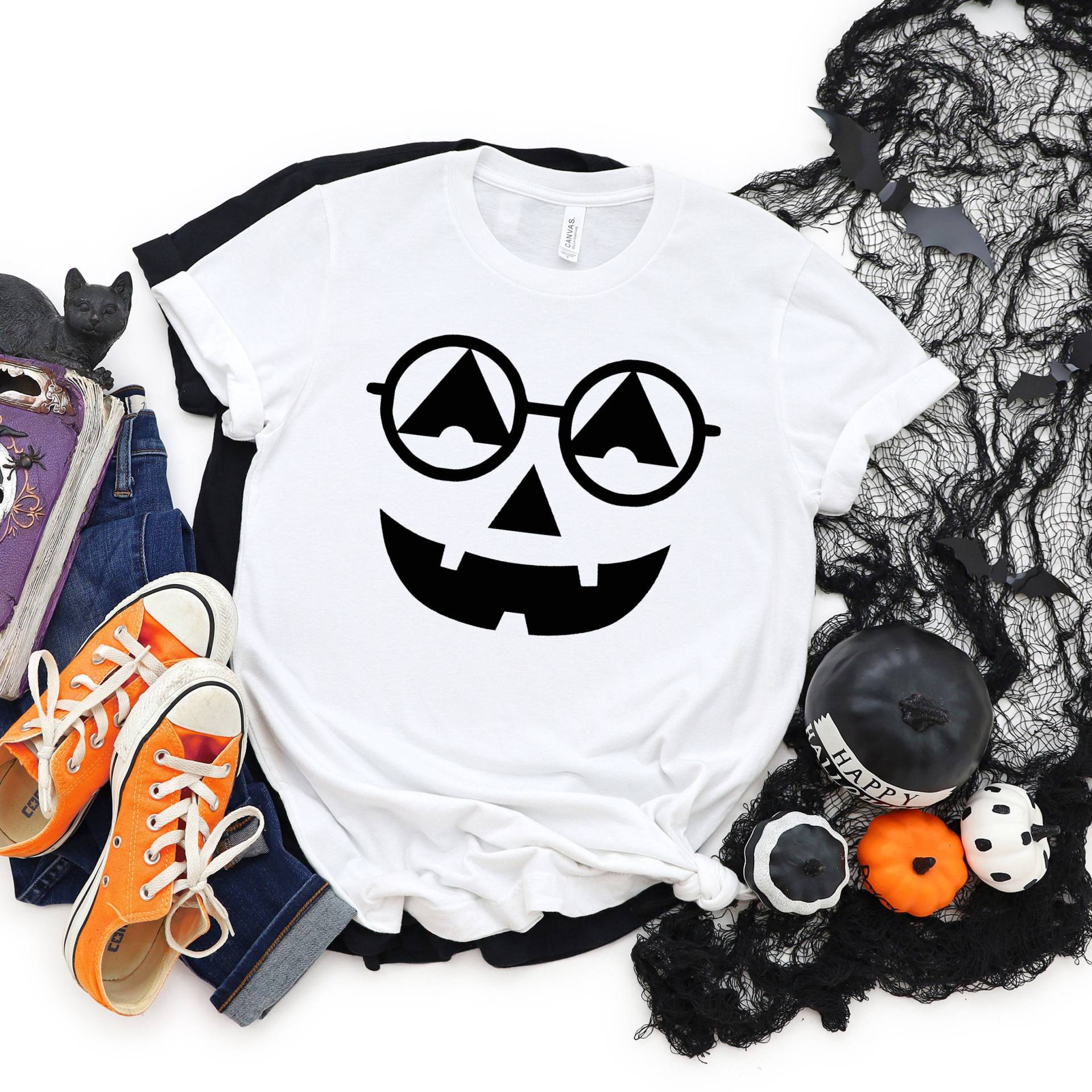 Kürbis Trägt Brillen T-Shirt | Halloween Brille Shirt, Optiker, Optometrist, Augenarzt, Techniker, Gesicht Shirt Kürbis Trägt Brillen T-Shirt | Halloween Brille Shirt, Optiker, Optometrist, Augenarzt, Techniker, Gesicht Shirt von eyelovelifedesigns