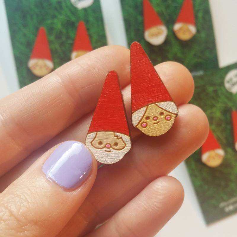 Wichtel Ohrstecker Handbemalte Laser-Schnitt Holz Schmuck Wichtel Ohrstecker Handbemalte Laser-Schnitt Holz Schmuck von eyupchuck