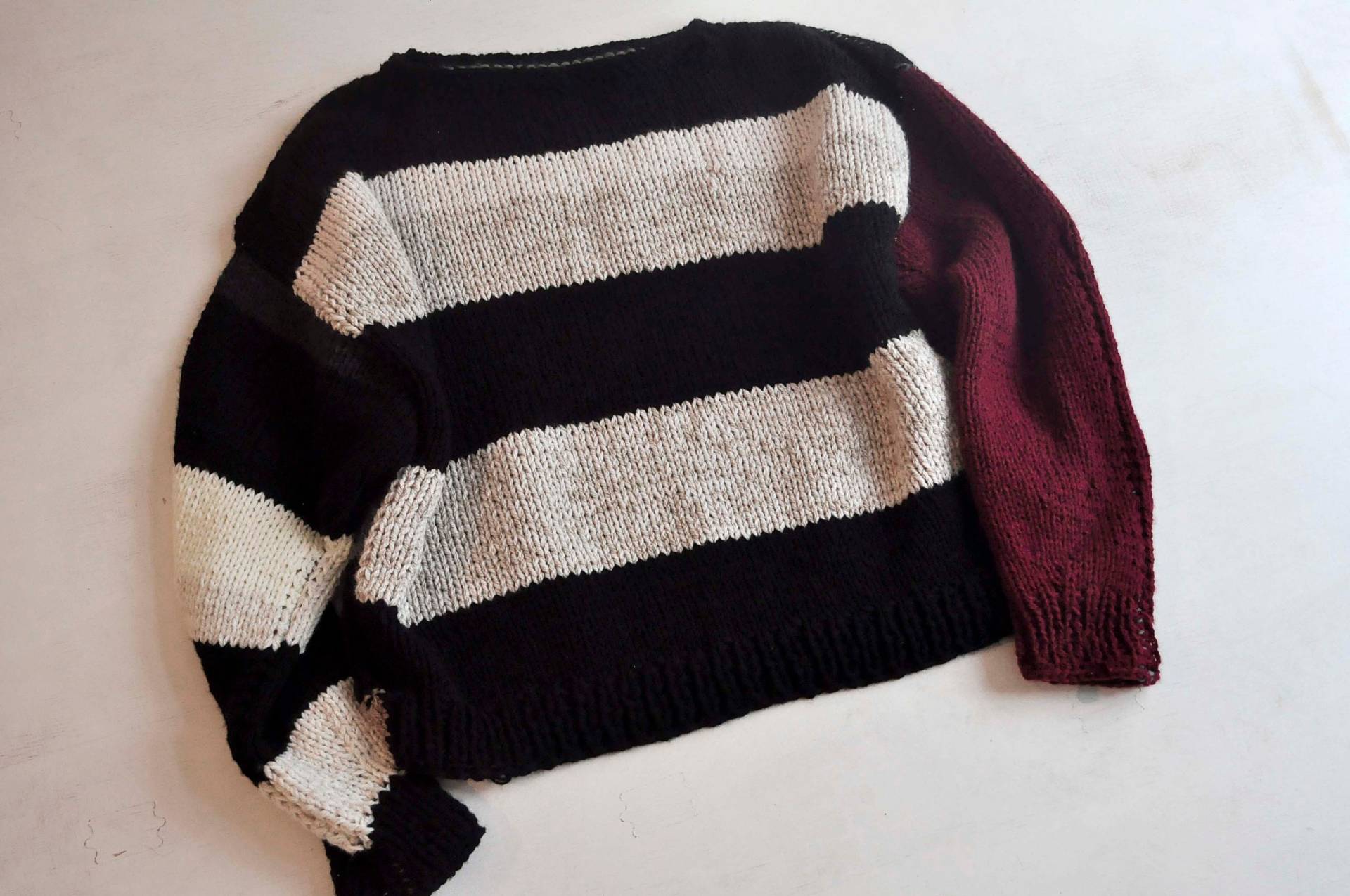 Gemütlicher Strickpullover Unisex Gemütlicher Strickpullover Unisex von fAVOCADOstudio