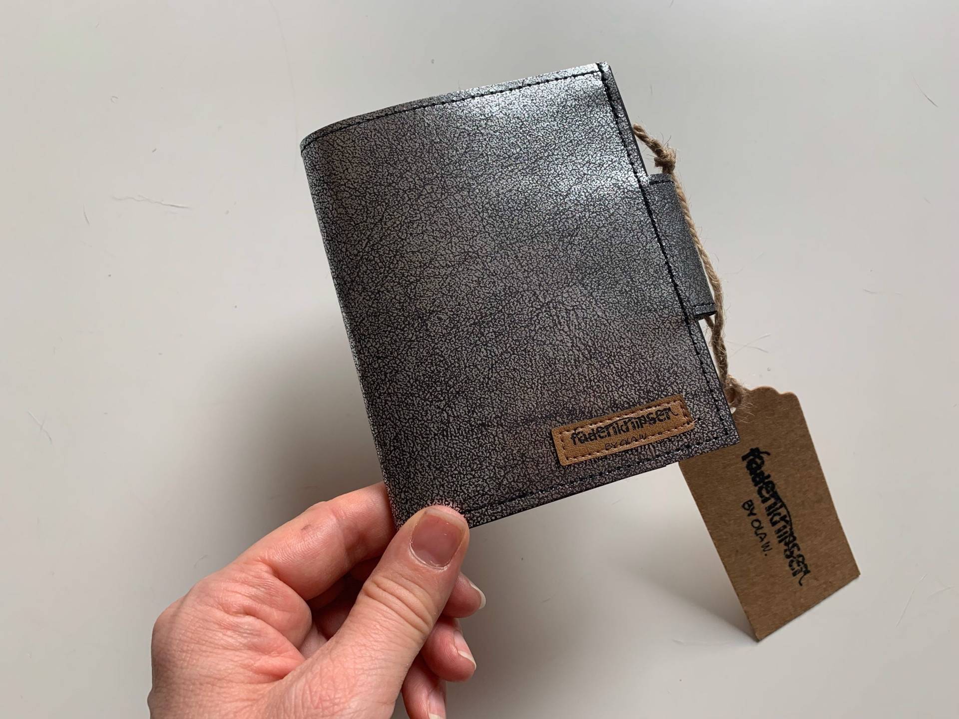 Geldbeutel Aus Waschbaren Papier Mit Rfid-Blocker von fadenknipser