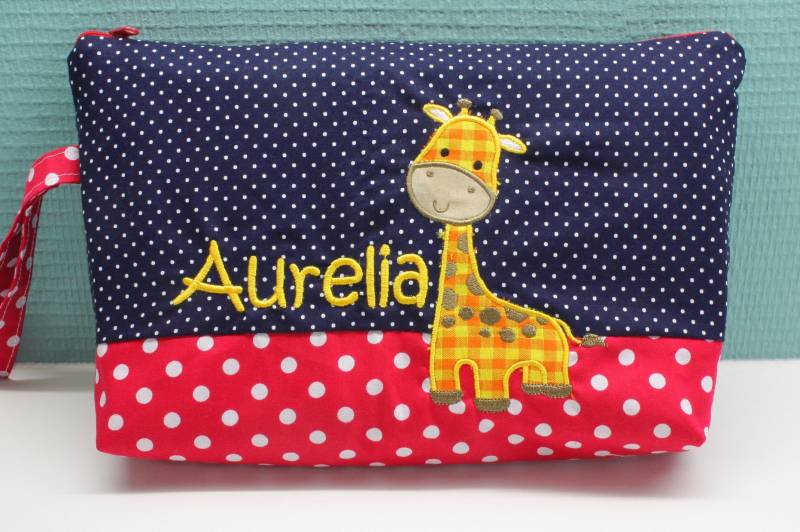 Kulturbeutel Kinder Giraffe Mit Wunschnamen Kulturbeutel Kinder Giraffe Mit Wunschnamen von fadentaenzerin