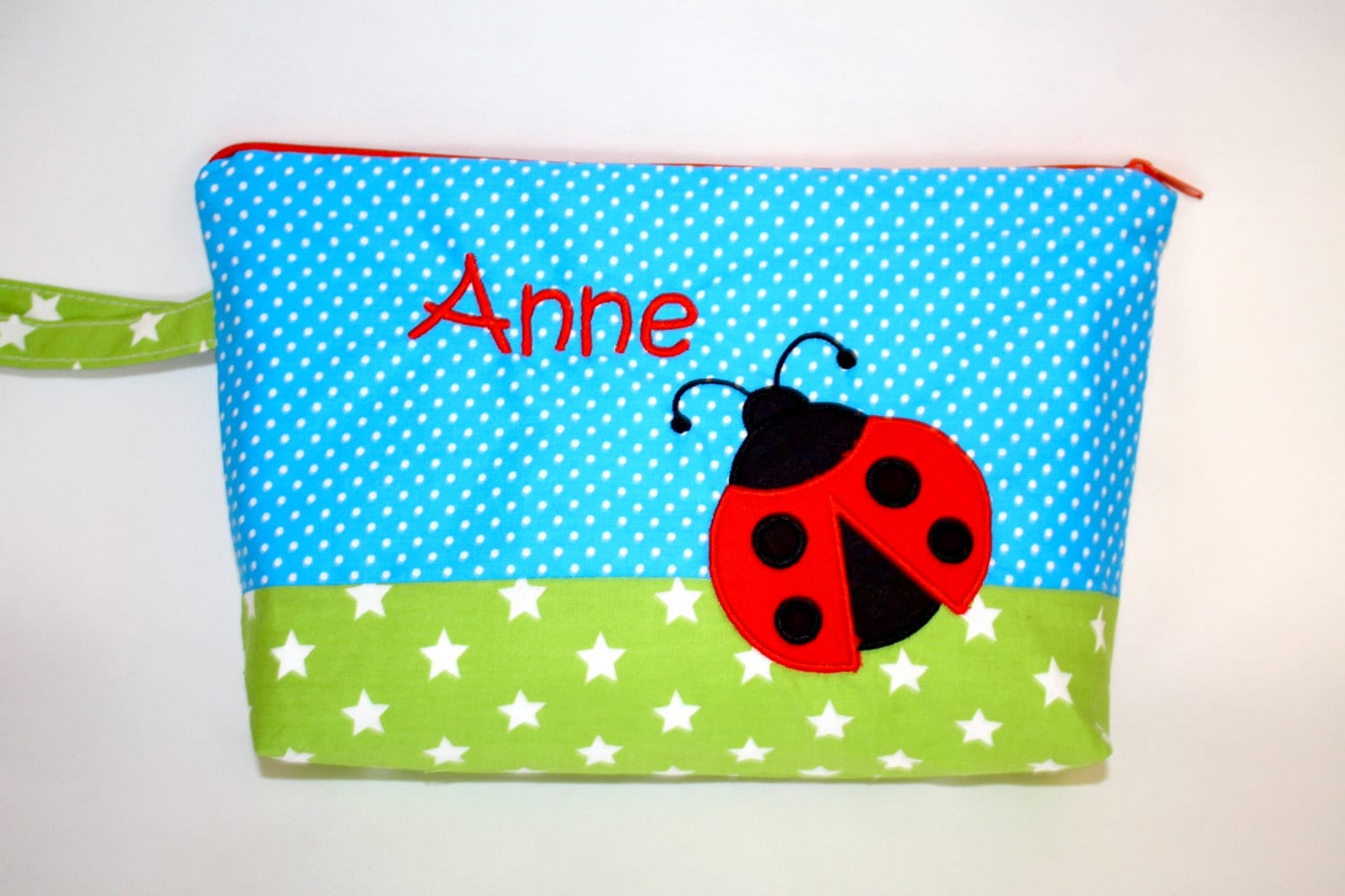 Windeltasche Mit Wunschnamen Windeltasche Mit Wunschnamen von fadentaenzerin