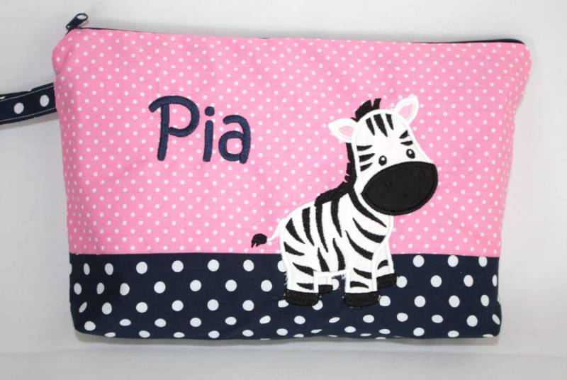 Windeltasche Zebra Mit Wunschnamen Windeltasche Zebra Mit Wunschnamen von fadentaenzerin