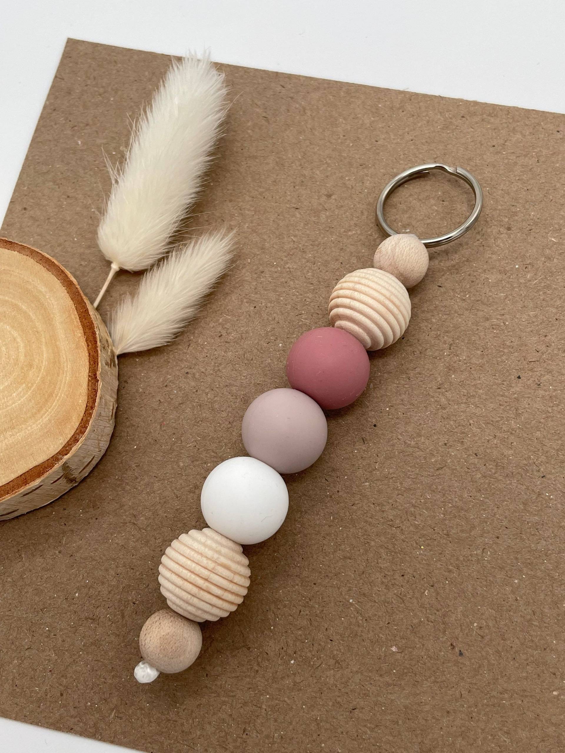 Schlüsselanhänger | Holz Beere Neu Stilvoll Schlicht Natur Geschenk Valentinstag Muttertag Schlüsselanhänger | Holz Beere Neu Stilvoll Schlicht Natur Geschenk Valentinstag Muttertag von faedelwerk