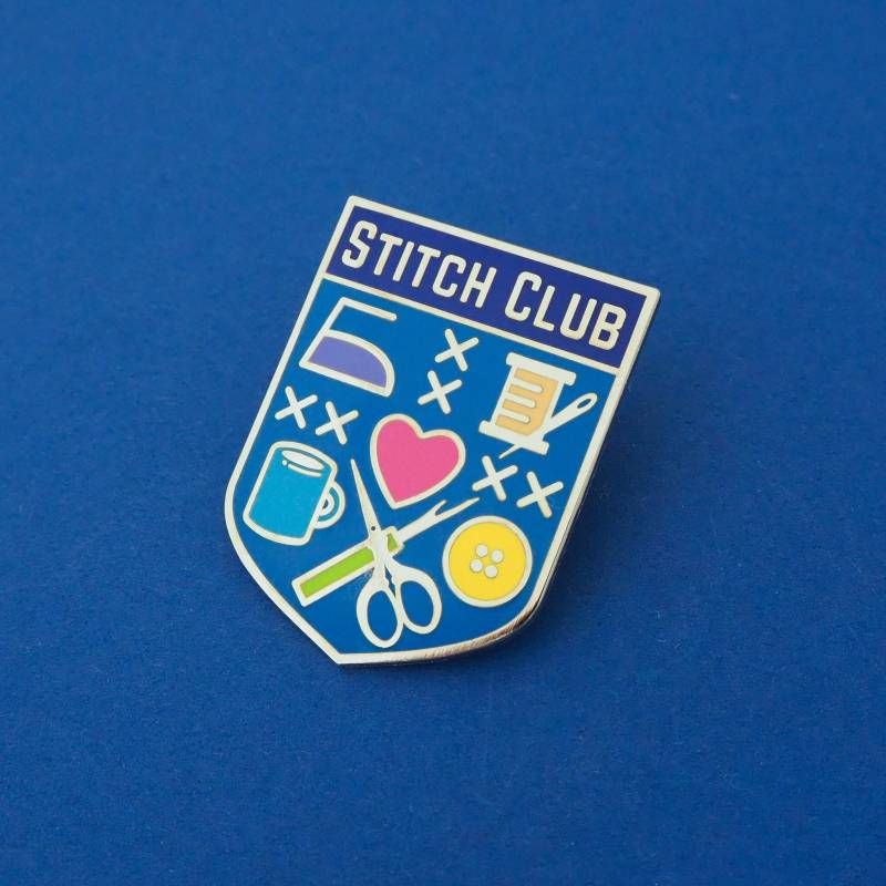 Bright Stitch Club Pin Abzeichen - Nähen Emaille Anstecknadel Handwerk Geschenke von fairycakes