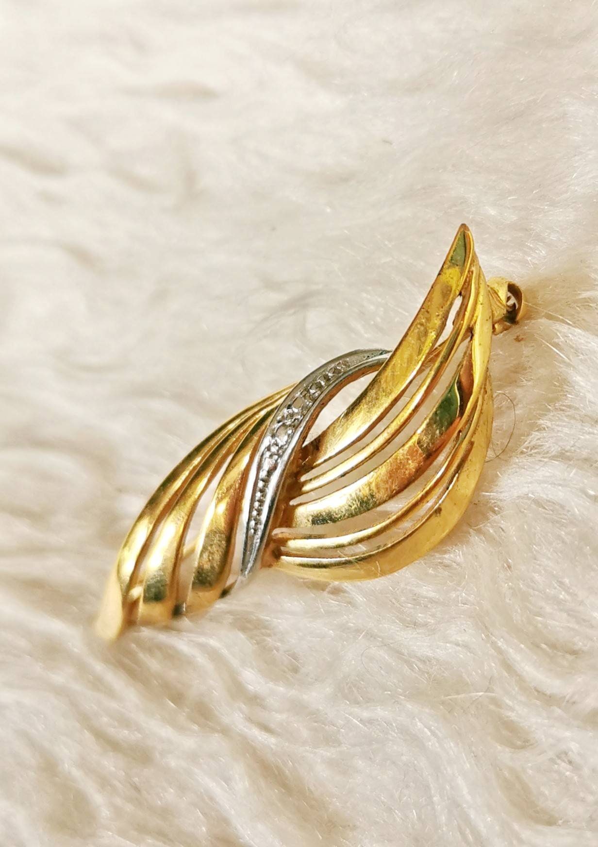 70Er Jahre Gold Double Brosche Nadel Design 70Er Jahre Gold Double Brosche Nadel Design von fairytailjewelry