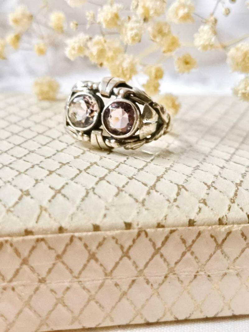 Art Nouveau 935 Silber Ametyst Ring Gr. 18 Mm Edelstein Jugendstil Um. 1920 True Vintage Cottage Art Nouveau 935 Silber Ametyst Ring Gr. 18 Mm Edelstein Jugendstil Um. 1920 True Vintage Cottage von fairytailjewelry