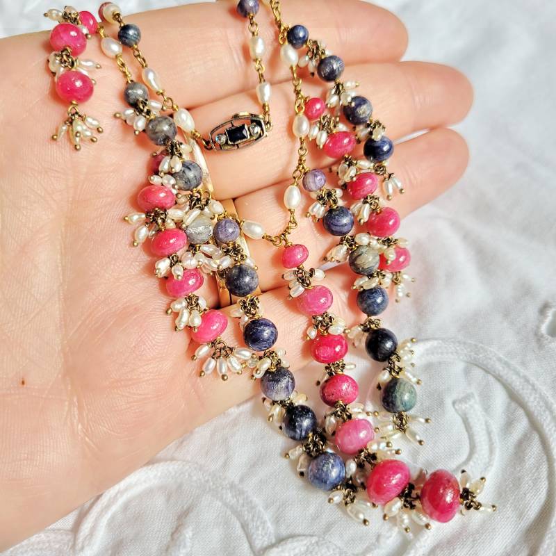 Art Nouveau Diamant - Rubin & Saphir Collier M. Perlen 1920 Frankreich Indien Jugendstil Design Brocante Cottage Lavalier Quaste Halskette Art Nouveau Diamant - Rubin & Saphir Collier M. Perlen 1920 Frankreich Indien Jugendstil Design Brocante Cottage Lavalier Quaste Halskette von fairytailjewelry