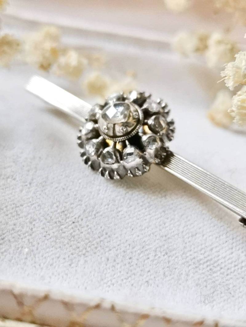 Historismus Diamant Rosen Stabbrosche Brosche Mit Broschierung Um 1940 Antik Diamond Brooch Silver Historismus Diamant Rosen Stabbrosche Brosche Mit Broschierung Um 1940 Antik Diamond Brooch Silver von fairytailjewelry