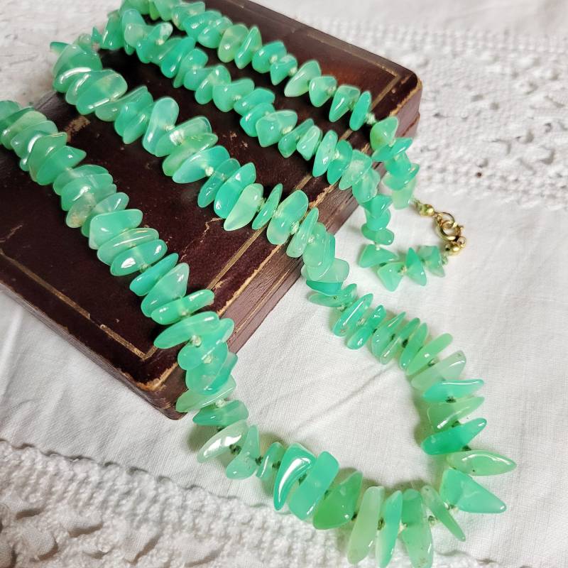 Jugendstil Chrysopras Collier Kette Verlauf 1920 True Vintage Edelstein Grün Necklace Gemstone Art Nouveau Cottage Jugendstil Chrysopras Collier Kette Verlauf 1920 True Vintage Edelstein Grün Necklace Gemstone Art Nouveau Cottage von fairytailjewelry