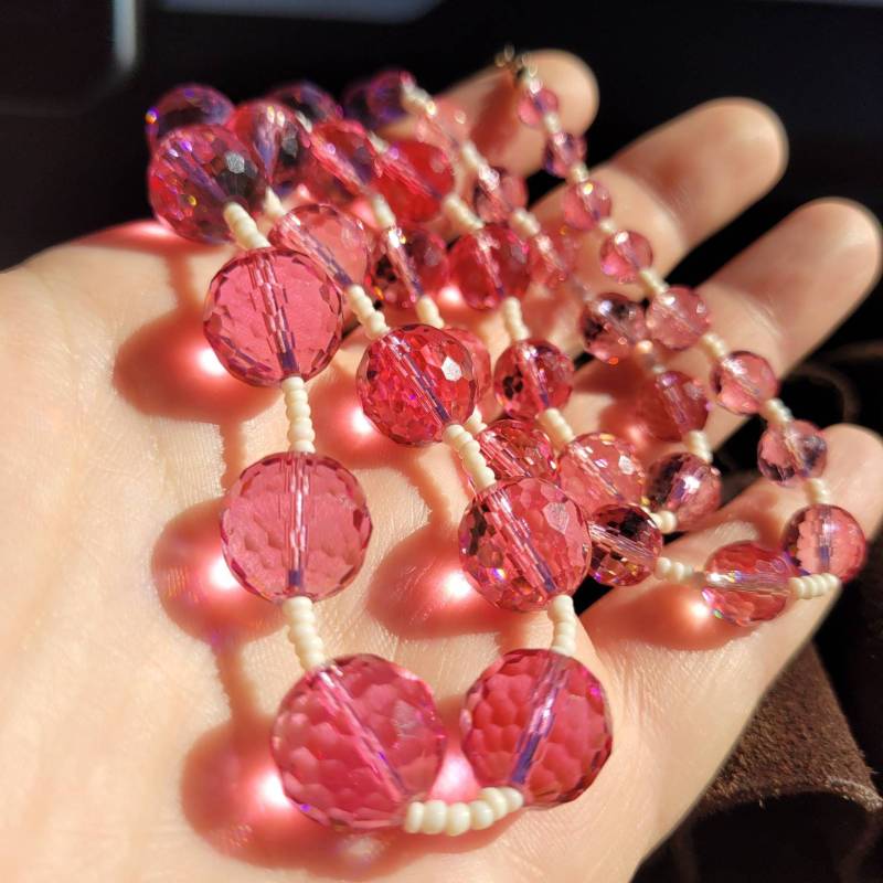 Jugendstil Glas Kette Rosa & Weiß Facetiert Im Verlauf Einmalig Schön 1920 Art Nouveau Cottage Landhaus Design Brocante Rose Glass Bead Rar Jugendstil Glas Kette Rosa & Weiß Facetiert Im Verlauf Einmalig Schön 1920 Art Nouveau Cottage Landhaus Design Brocante Rose Glass Bead Rar von fairytailjewelry