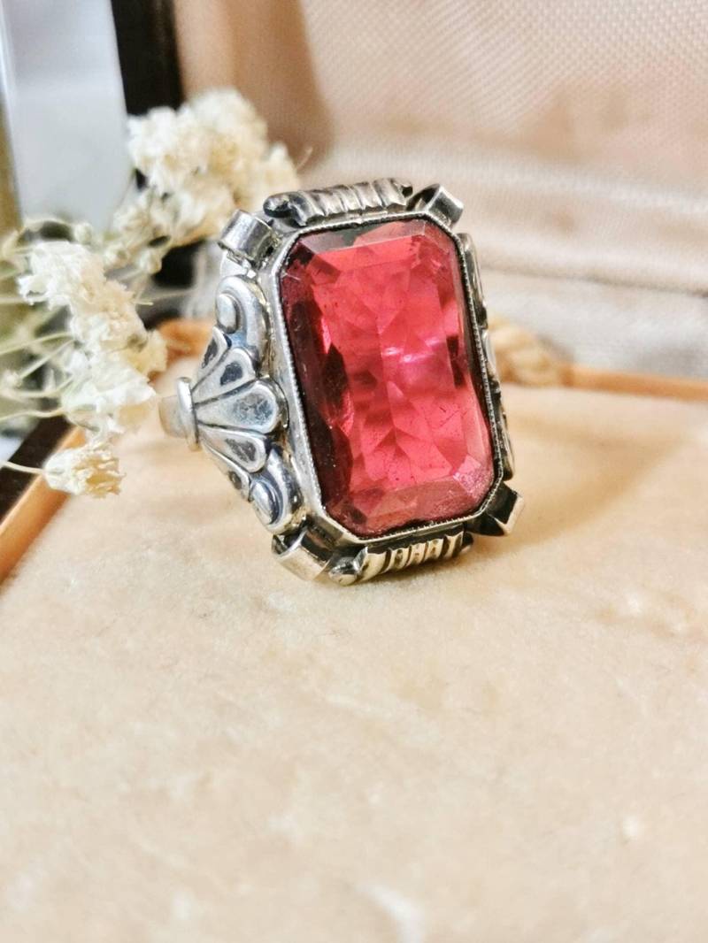 Jugendstil Ring 835 Silber Um 1920 Roter Stein Edelstein Cocktail Ring Xxl Antik True Vintage von fairytailjewelry