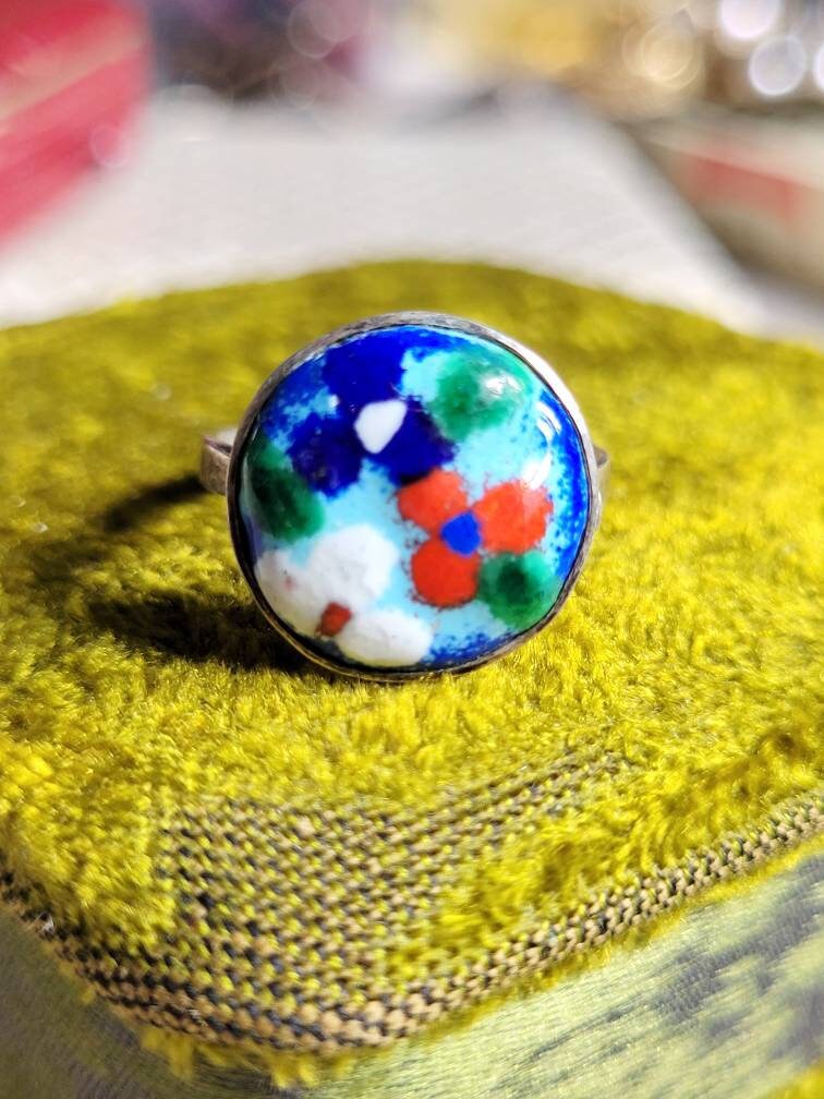 Perli 835 Silber Emaille Ring 3 Blüten 1950Er Jahre Midcentury Design Schmuck Gr. 16 Mm Enamel Cliosnne von fairytailjewelry
