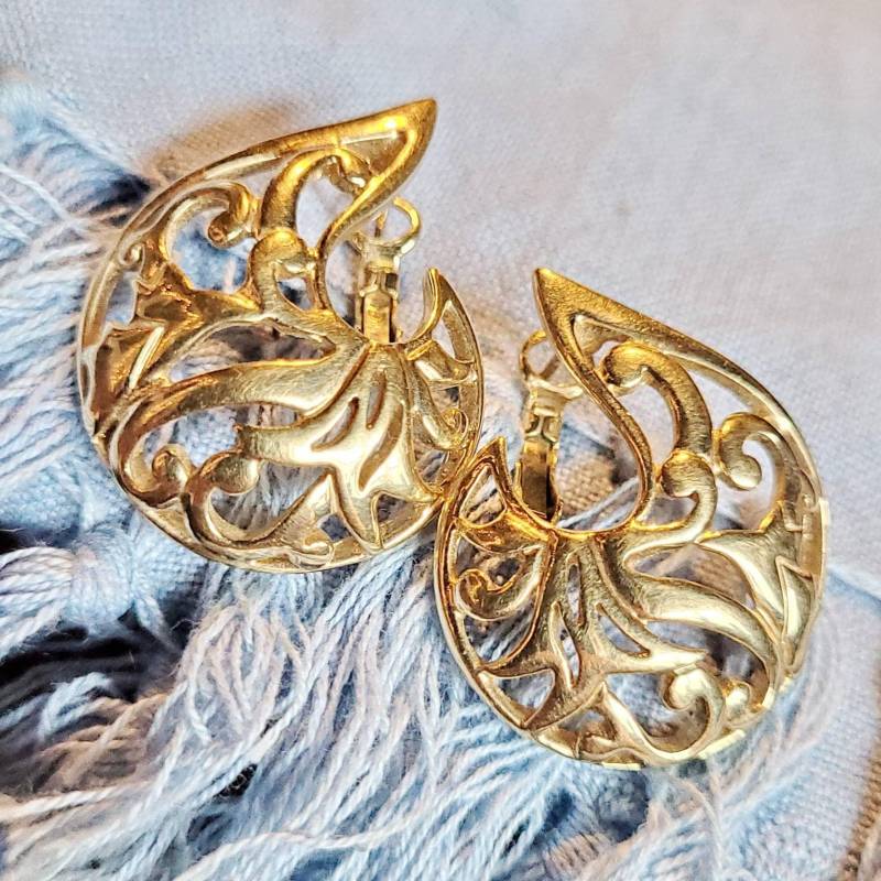 Pierre Lang - Ohrringe Omega Clipstecker Pl Go Design Floral Groß Xxl Modeschmuck Signiert Pompös Brocante Pierre Lang - Ohrringe Omega Clipstecker Pl Go Design Floral Groß Xxl Modeschmuck Signiert Pompös Brocante von fairytailjewelry