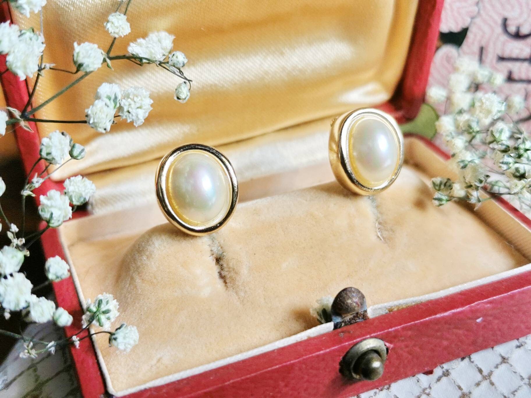 Vintage Grossé Ohrclips Golden Mit Perlen True Vintage Out Couture Design Earclips Signierte Modeschmuck Henkel & von fairytailjewelry