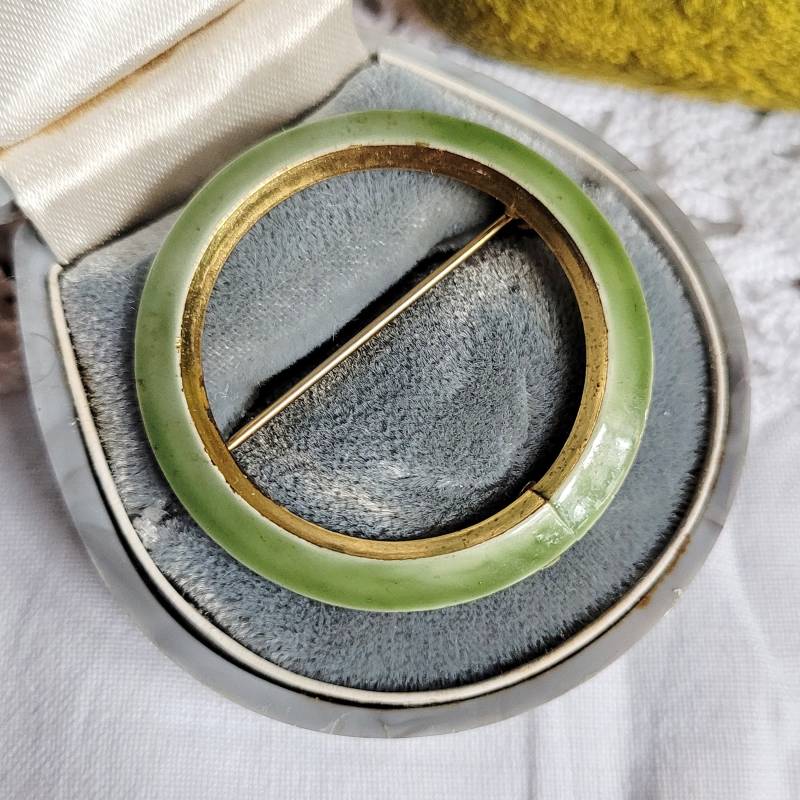 standor Co - Brosche 1960Er Jahre Grün Kreis Kranz Brooch Nadel Design Brocante 50Er Sammler Geschenk standor Co - Brosche 1960Er Jahre Grün Kreis Kranz Brooch Nadel Design Brocante 50Er Sammler Geschenk von fairytailjewelry