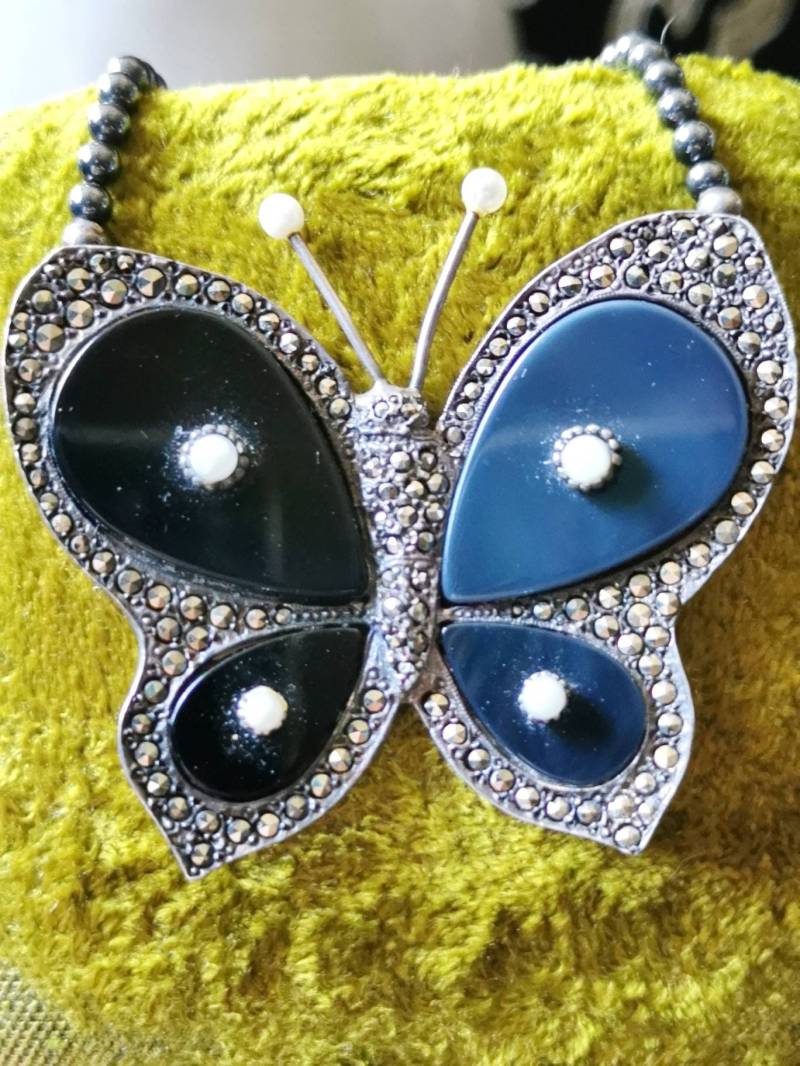 xxl Schmetterling Collier Kette 835 Silber Onyx & Markasiten Mit Granat Butterfly Necklace Hämatit xxl Schmetterling Collier Kette 835 Silber Onyx & Markasiten Mit Granat Butterfly Necklace Hämatit von fairytailjewelry