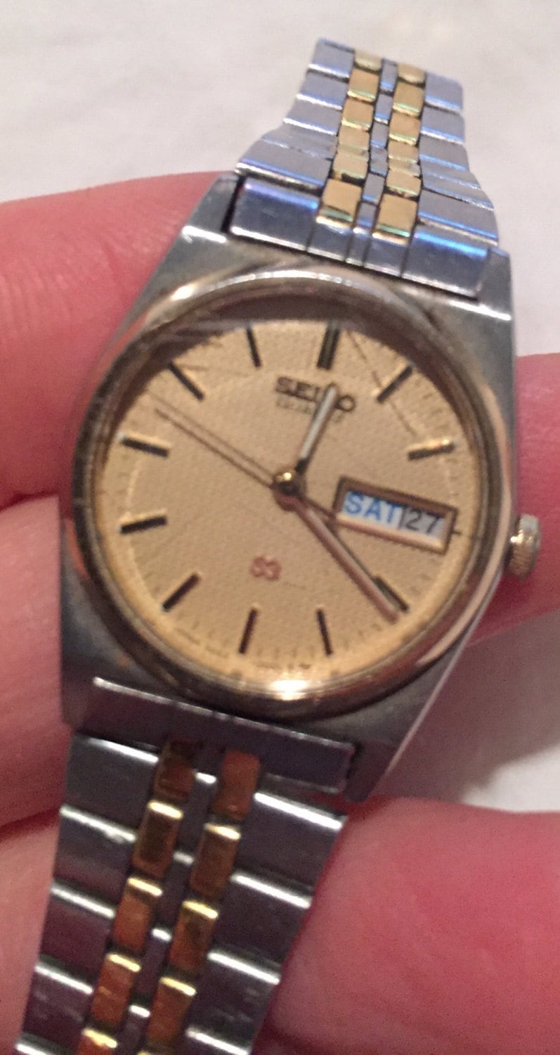 Vintage Seiko Quartz Uhr Zweifarbig Armband Day Date Damen Armbanduhr 1970Er Jahre Gen X Geschenke von familyjewelsatlanta