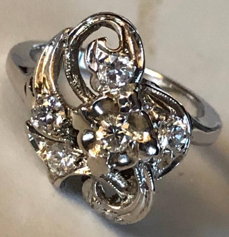 Weißgold Diamant Ring Vintage 50Er Jahre Cocktail Über 18 Karat Mit Qualitätsdiamanten 14K Größe 10 1/2 von familyjewelsatlanta