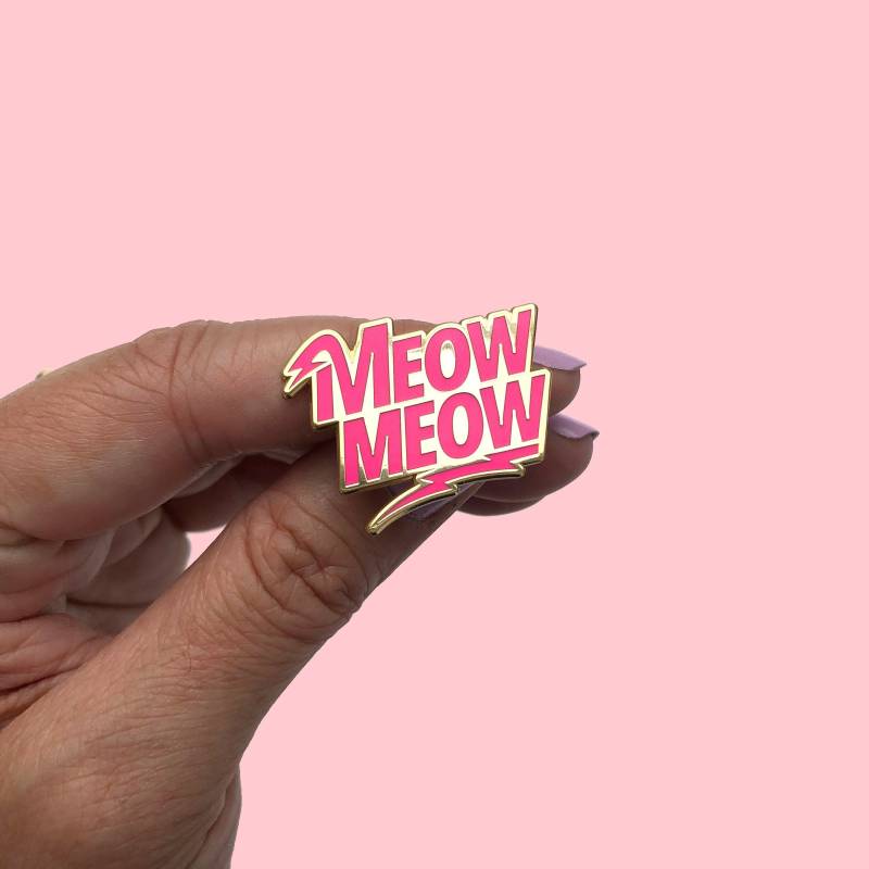 Miau Emaille Pin - Katzen David Bowie Blitz Miau Emaille Pin - Katzen David Bowie Blitz von fancyseeingyouhere