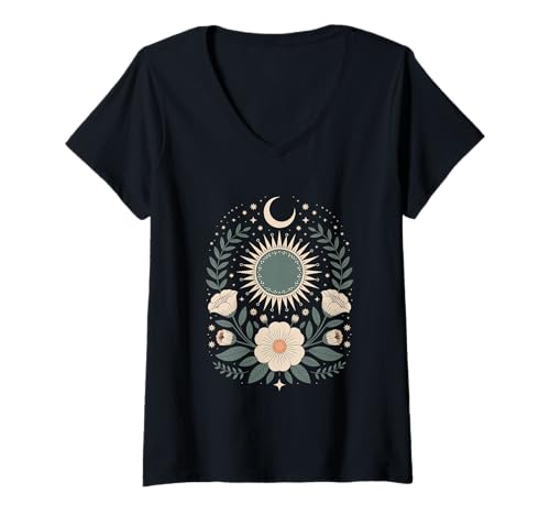 Damen Goblincore grüne mystische Sonne Mond Blumen Aesthetic T-Shirt mit V-Ausschnitt Damen Goblincore grüne mystische Sonne Mond Blumen Aesthetic T-Shirt mit V-Ausschnitt von fantasy mystisches Sonne und Mond Design