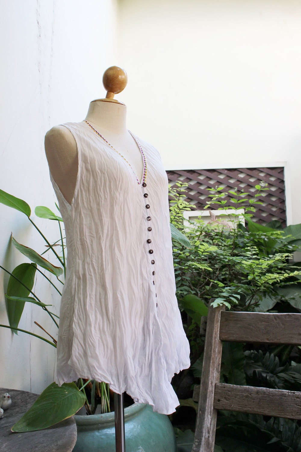 Bequemes Roomy V Ärmelloses Top - Weiß von fantasyclothes