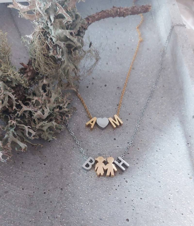 Kette Buchstaben Initialen Namenskette von farbenspielschmuck