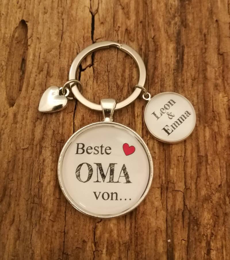 Schlüsselanhänger "Beste Oma" Personalisiert Schlüsselanhänger "Beste Oma" Personalisiert von farbenspielschmuck