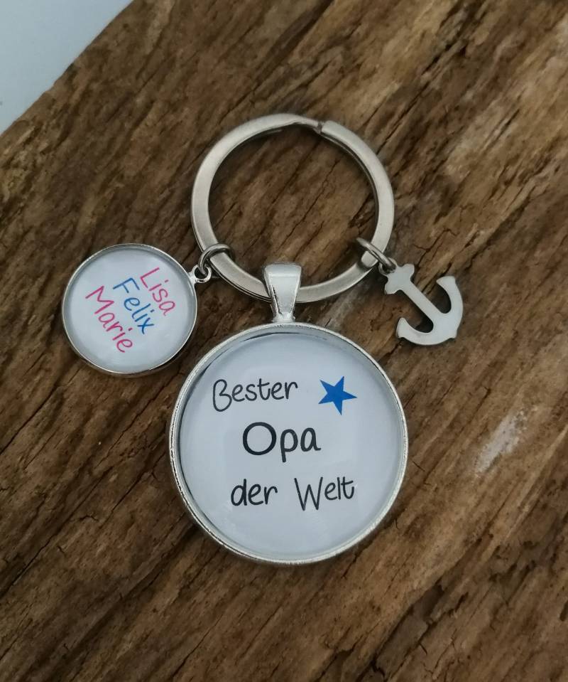 Schlüsselanhänger "Bester Opa Der Welt" Personalisiert von farbenspielschmuck