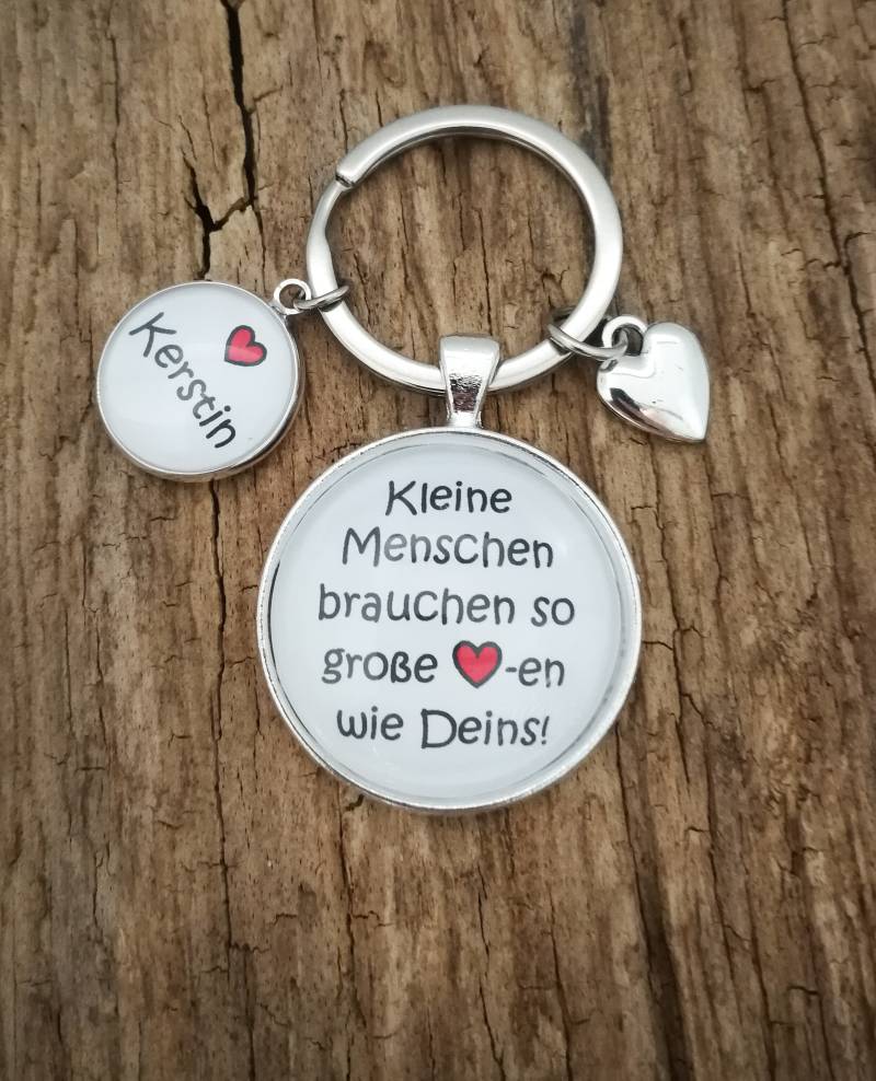 Schlüsselanhänger "Erzieherin" Personalisierbar von farbenspielschmuck
