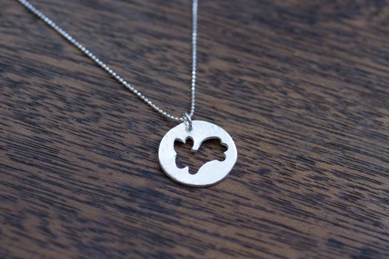 Feinsilber Glückshasen Anhänger | Silber Hase Halskette Niedliches Häschen Charm 2023 Jahr Des Kaninchens Geschenk von farmhousemoon