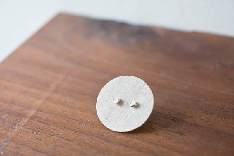 Winzige Minimalist Ohrringe, Kleine Ohrstecker, Ohrringe Studs Sterling Silber Ohrstecker von farmhousemoon