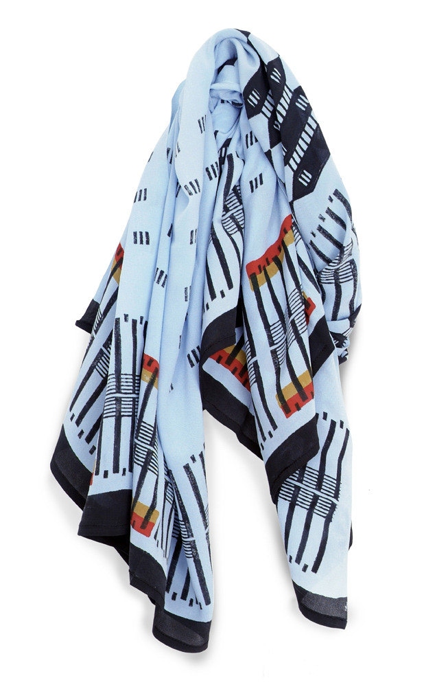 70 % Sale/Block Gedruckt Seidenschal - Louis Light Blue 70 % Sale/Block Gedruckt Seidenschal - Louis Light Blue von fatalphlow