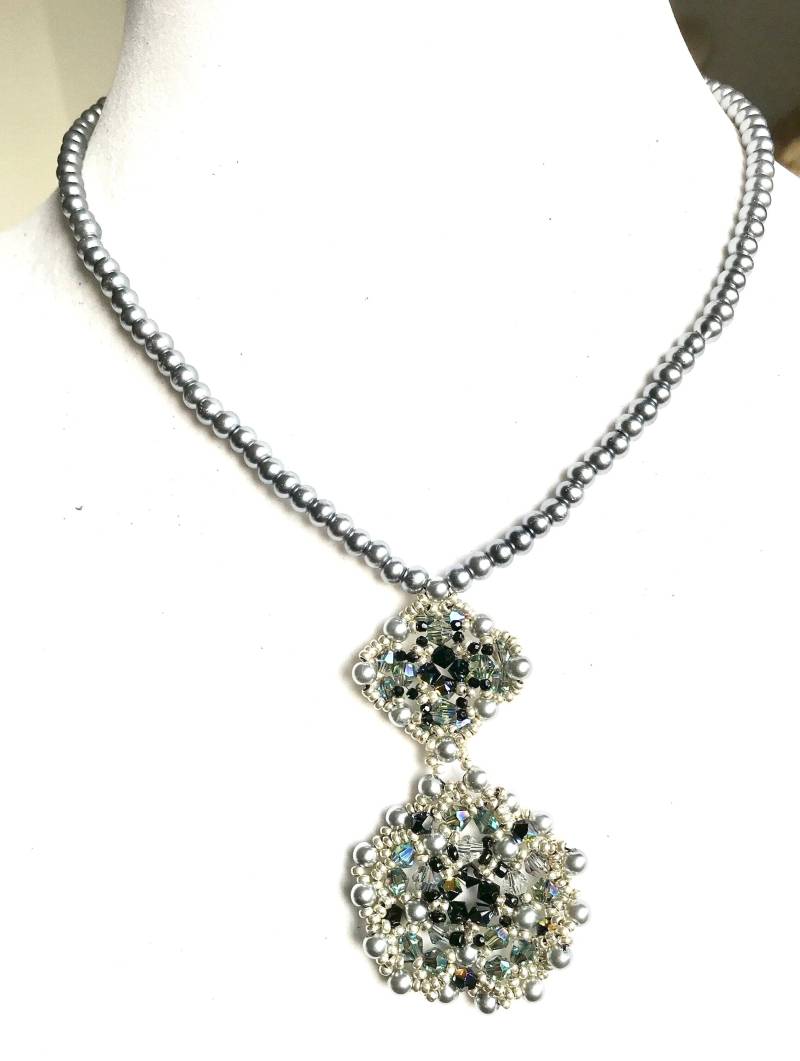 Handgemachte Perlen Anhänger Halskette Blaue Glasperlen, Kristall Akzent von fatash1