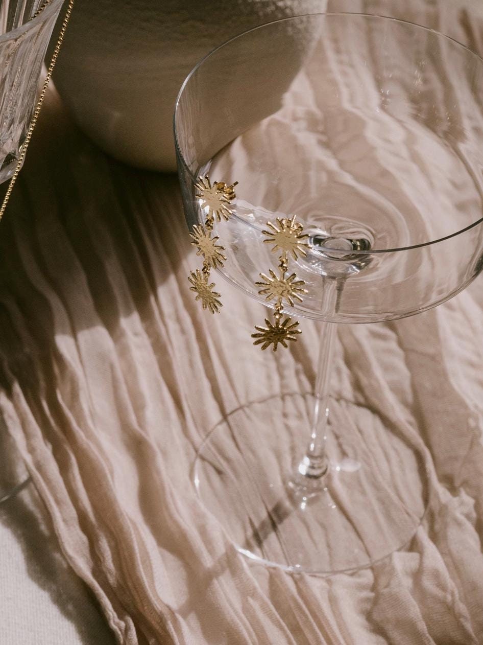 Tropfen Ohrringe Gold | Sonne Lange Große Leichte Lange Statement Blumen Stern Ohrhänger Tropfen Ohrringe Gold | Sonne Lange Große Leichte Lange Statement Blumen Stern Ohrhänger von faunayflorajewelry