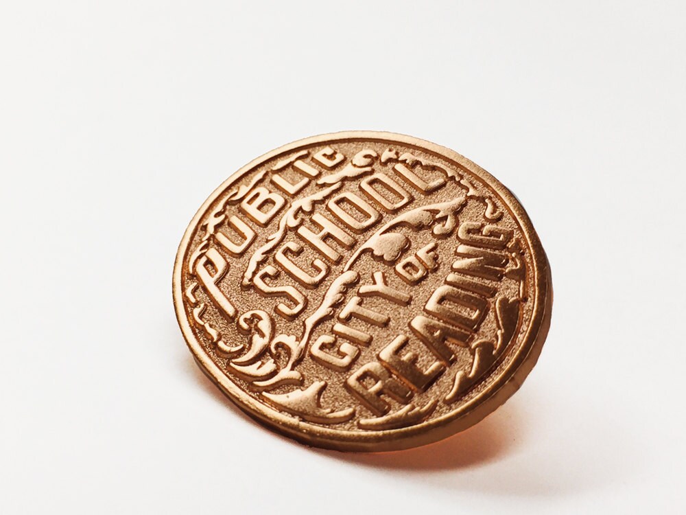 City Of Reading Public School Pin in Roségold City Of Reading Public School Pin in Roségold von fayeandco