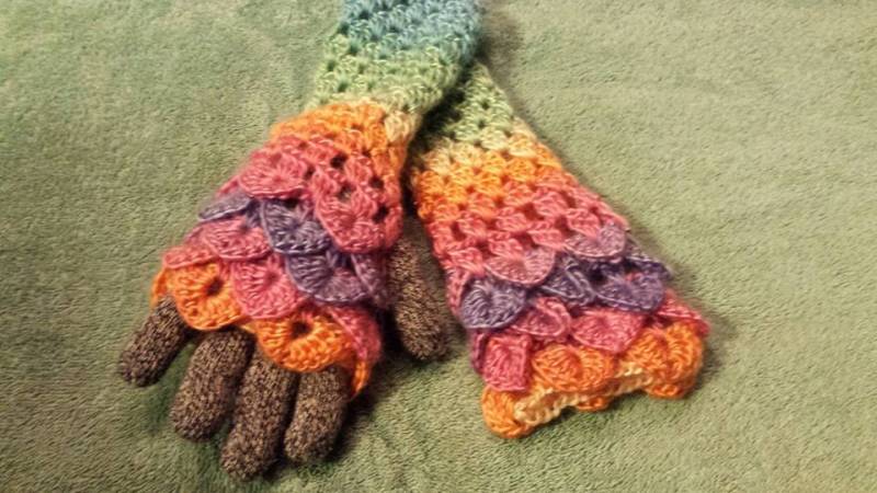 Dragon Scale Fingerlose Handschuhe Pulswärmer in Wählen Sie Farben von fcwhimsey