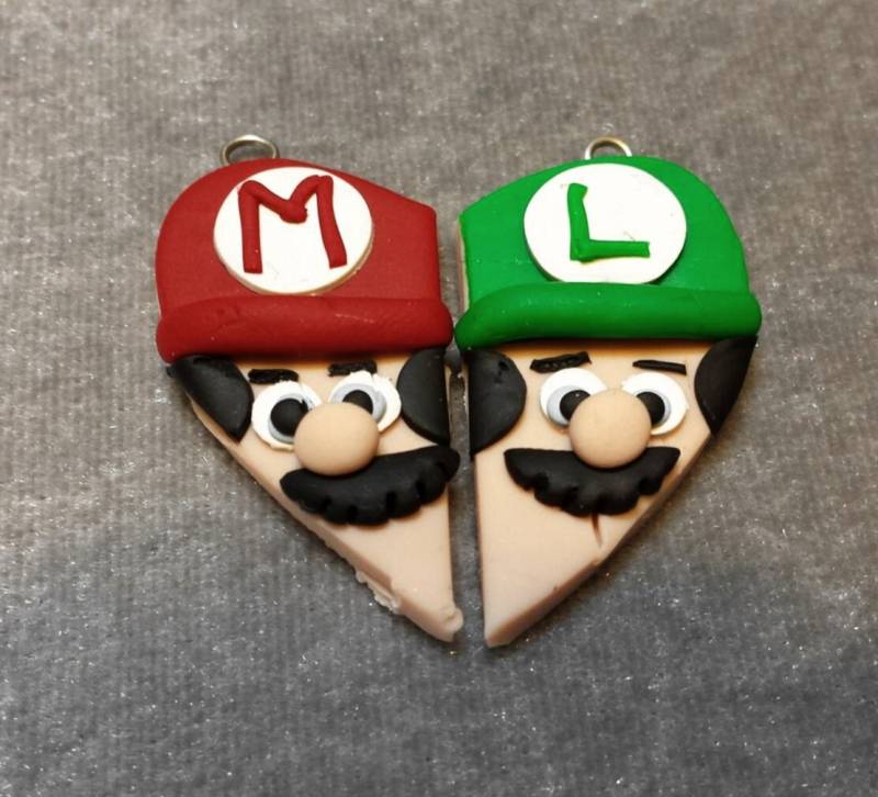 Mario Und Luigi Nintendo Tribute Best Friends Herz Anhänger. Freundschaft Friends Kawaii Halskette Buch Mark Schlüsselanhänger Fimo von fcwhimsey