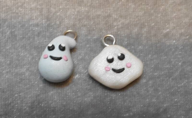 Regentropfen Und Cloud Beste Freunde-Anhänger. Kawaii Friends Halskette Buch Mark Schlüsselanhänger Polymer Clay Regentropfen Und Cloud Beste Freunde-Anhänger. Kawaii Friends Halskette Buch Mark Schlüsselanhänger Polymer Clay von fcwhimsey