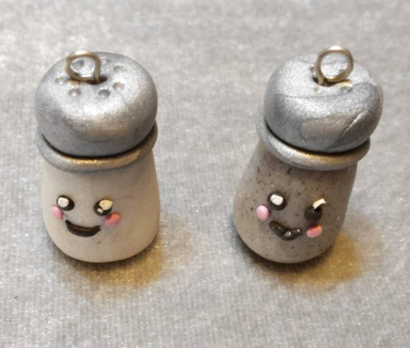Salz Und Pfeffer Shakers Beste Freunde Anhänger. Kawaii Friends Halskette Buch Mark Schlüsselanhänger Polymer Clay von fcwhimsey