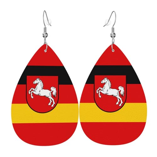 Fdgbnm Leder-Ohrring mit Flagge von Niedersachsen. Doppelseitiger Druck aus Leder. Leicht, hypoallergen, festlich und bereit zum Verschenken. Fdgbnm Leder-Ohrring mit Flagge von Niedersachsen. Doppelseitiger Druck aus Leder. Leicht, hypoallergen, festlich und bereit zum Verschenken. von fdgbnm
